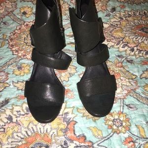 Eileen Fisher sandals